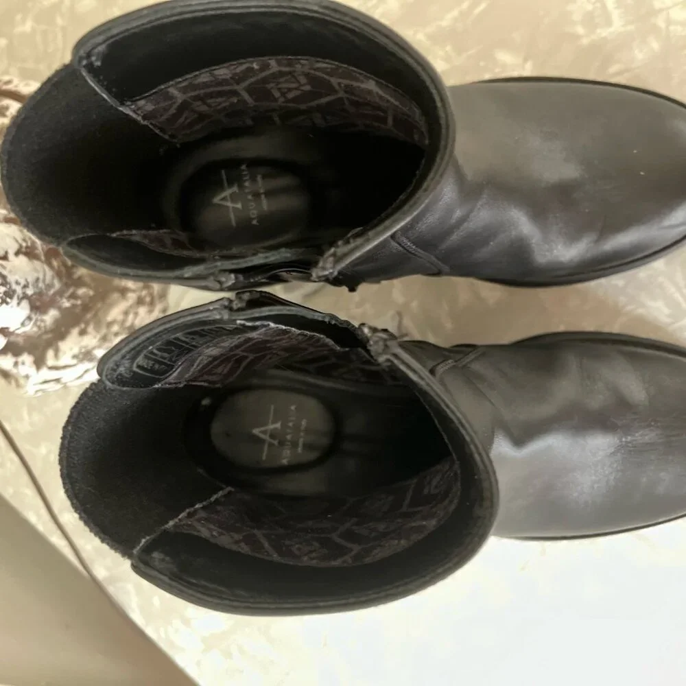 aquatalia platform skyler (rare!!!) waterproof black boot marked 8.5 fits 7.5